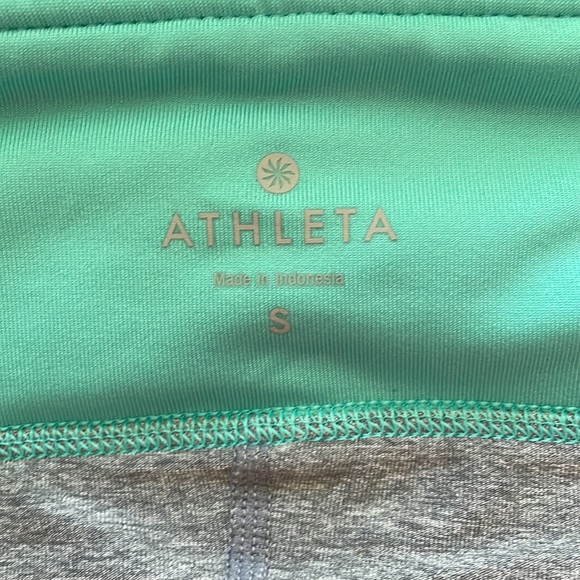 athleta shorts size small - Picture 3 of 3